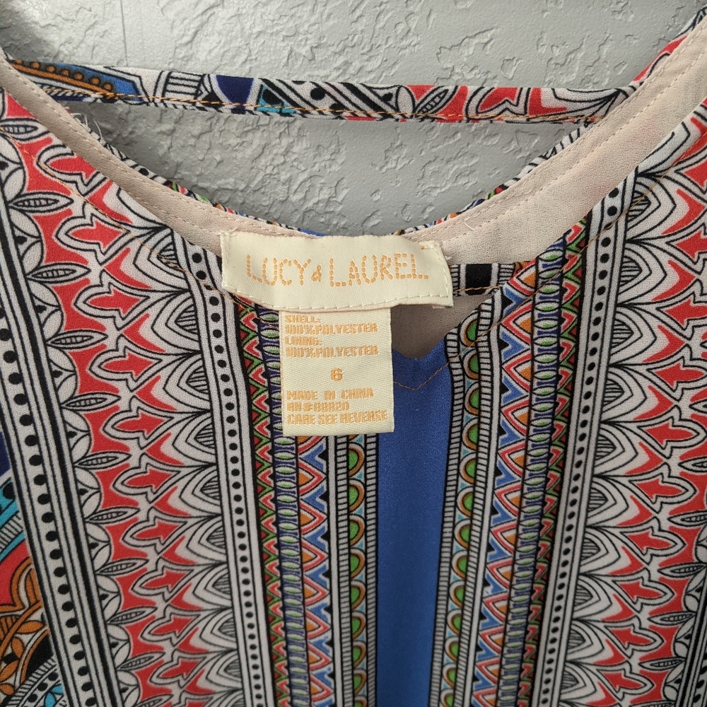 Patterned Dress - Picture 3 of 3